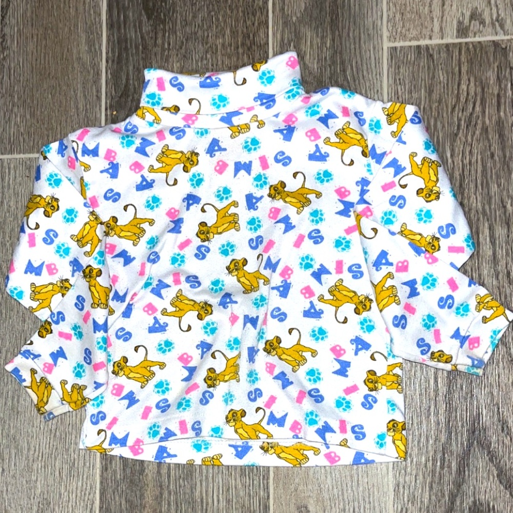 Vintage Lion King Turtleneck